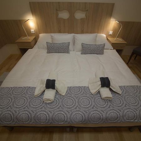 Holiday Home Podium Eger Extérieur photo