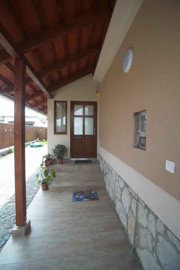 Holiday Home Podium Eger Extérieur photo