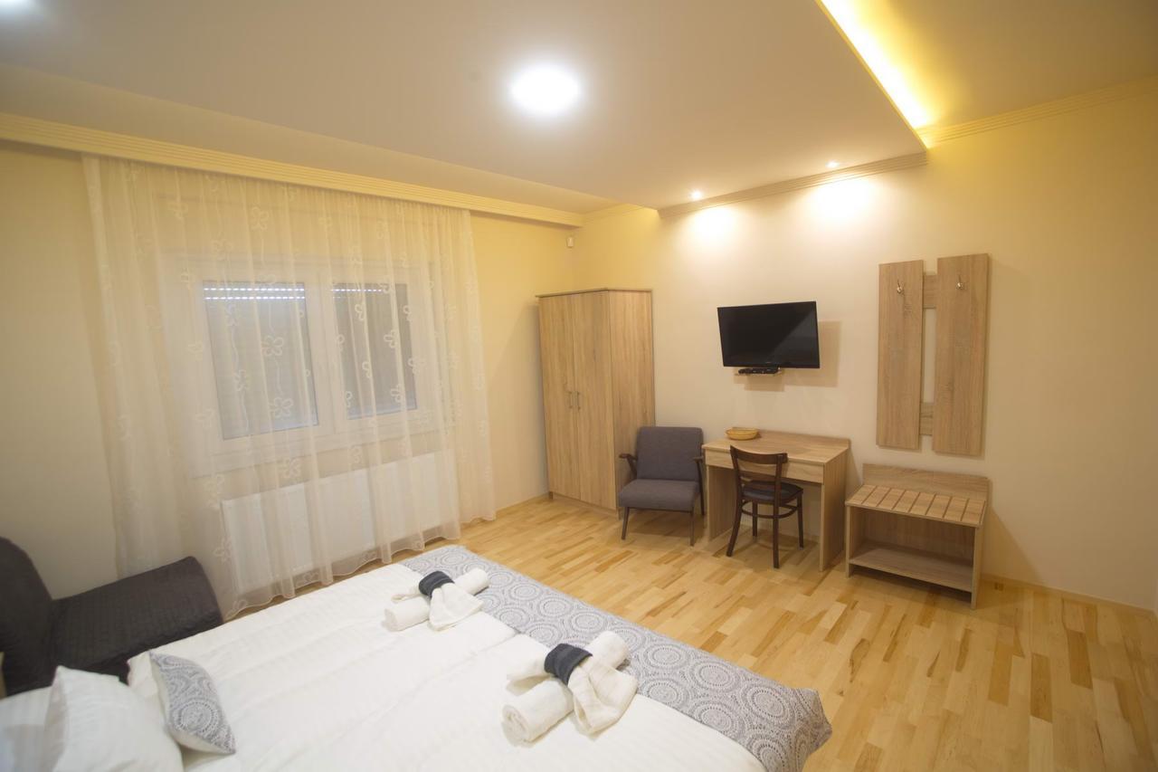 Holiday Home Podium Eger Extérieur photo